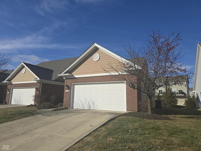Foto del edificio - 3538 Heathcliff Ct