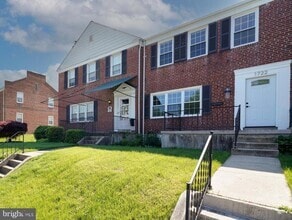 Building Photo - 1722 Edgewood Rd