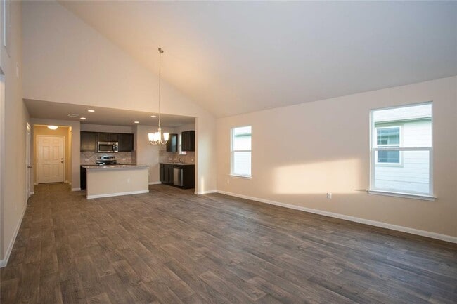 Building Photo - 708 Comal Run