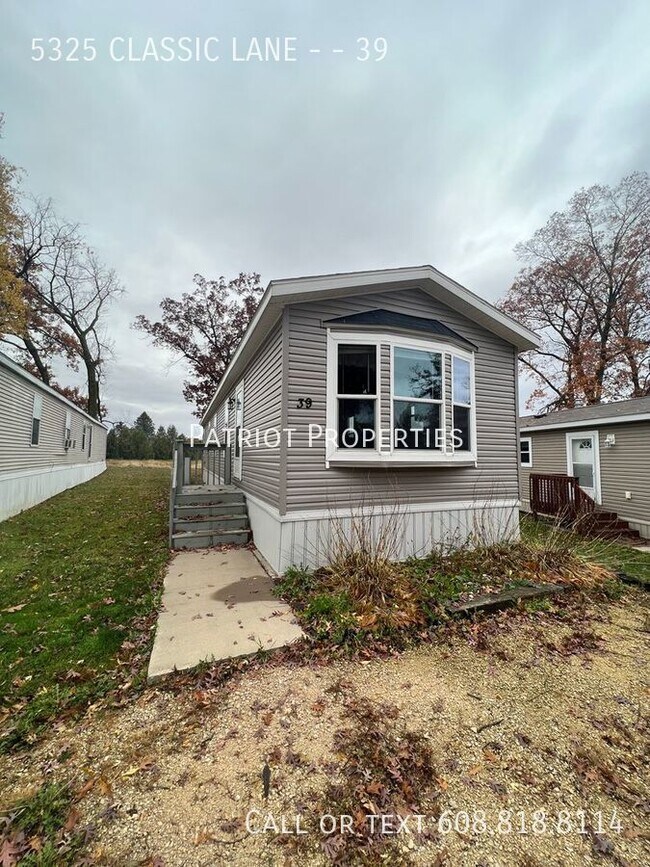 Building Photo - 3 Bed 1 Bath Home in Platteville, WI