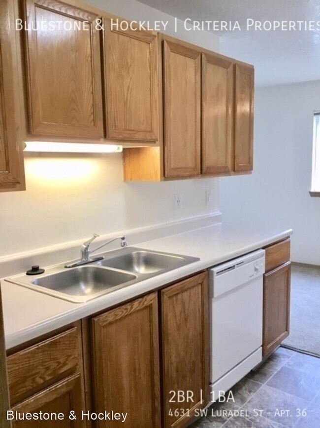 Foto del edificio - 2 br, 1 bath House - 4631 SW Luradel St, A...