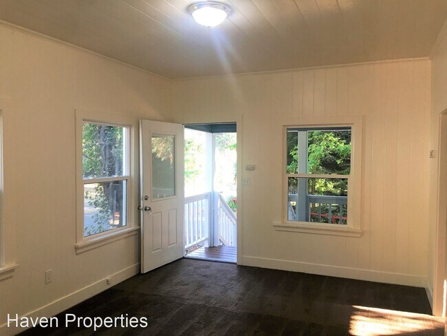 Building Photo - 2 br, 1 bath House - 4079 Factory Loop