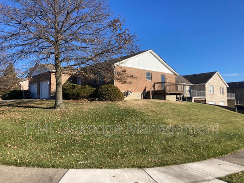Foto principal - 462 Oxford Dr