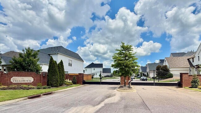 Foto del edificio - 1746 Chadwick Farms Loop N