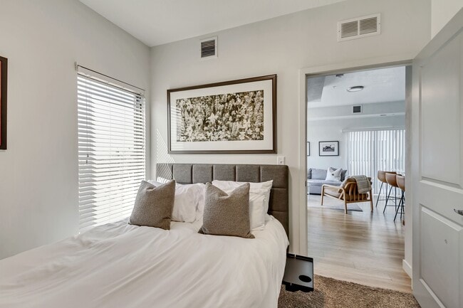 Foto del edificio - Salt Flats Living Apartments