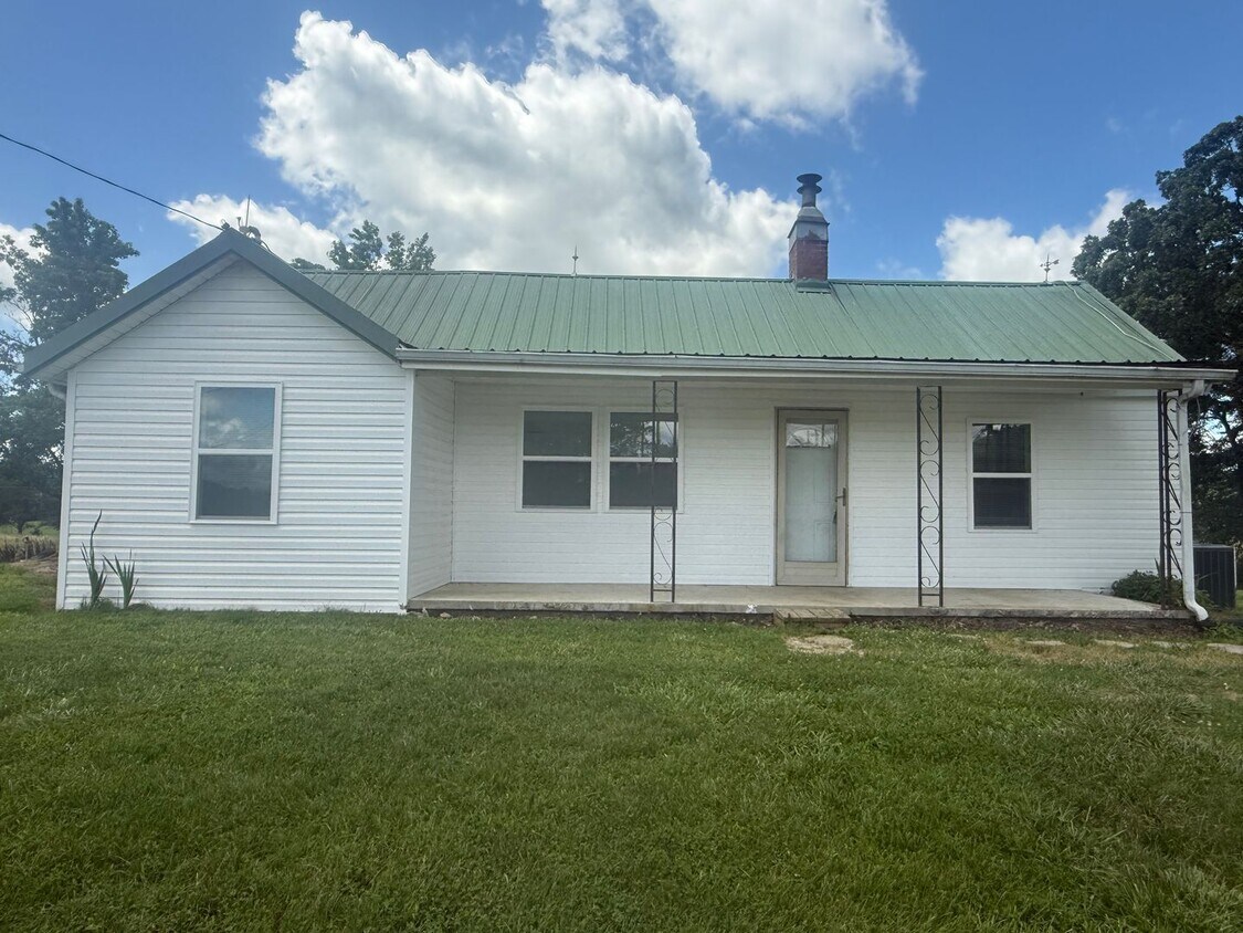 Primary Photo - 3 Bedroom 1 Bathroom Home in Greene County...
