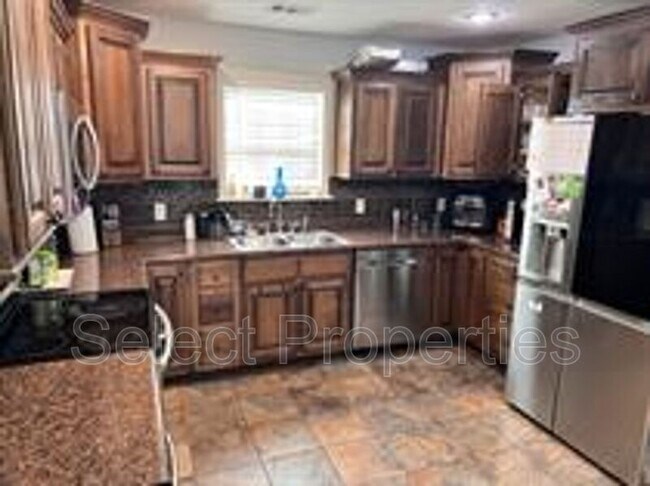 Foto del edificio - 201 County Rd 4063