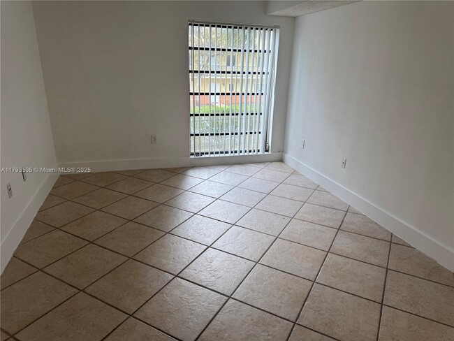 Foto del edificio - 9040 SW 125th Ave