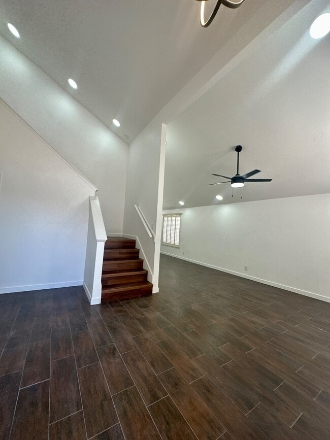 Building Photo - 7979 Starry Night Dr