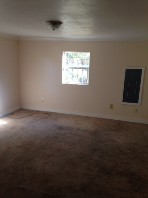 Building Photo - 5505 Lucille St