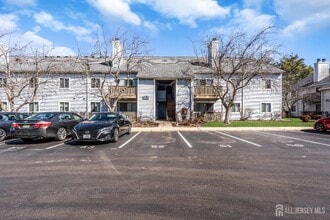 Building Photo - 2016 Aspen Dr