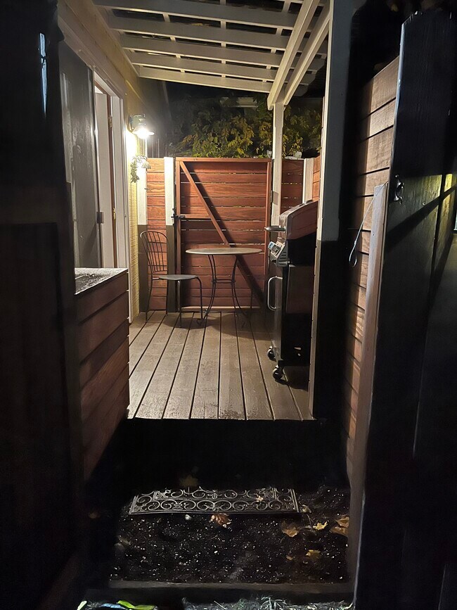 Covered Deck - 159 N Laurel St
