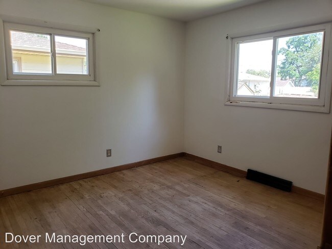 Foto del edificio - 2 br, 1 bath House - 505 E Madison Ave