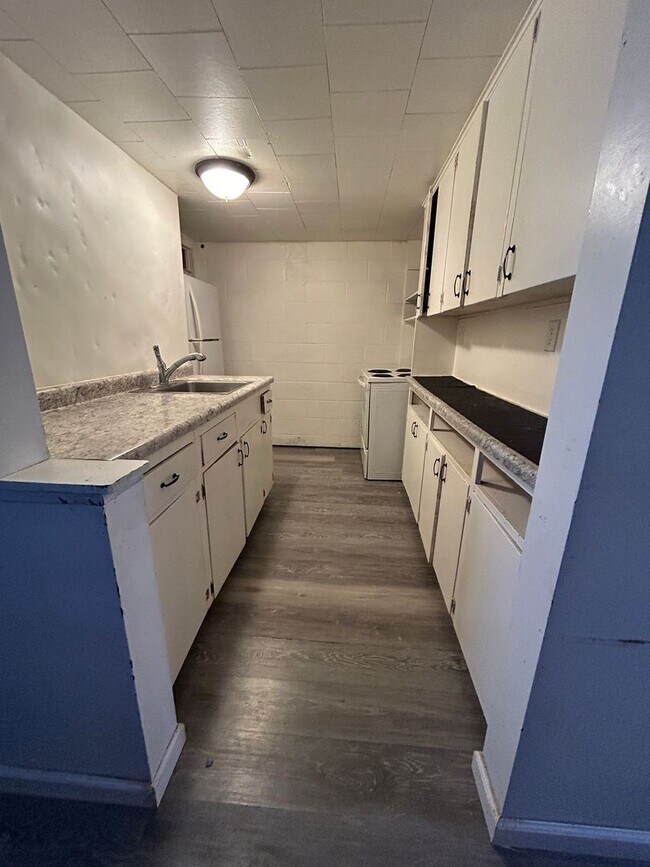 Foto del edificio - 967 Pleasant Ln