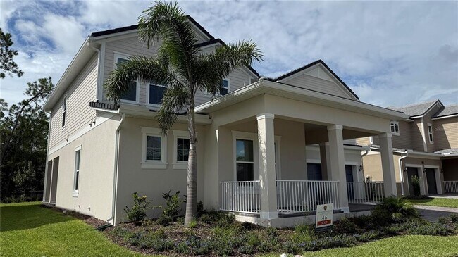 Building Photo - 14415 Crest Palm Ave