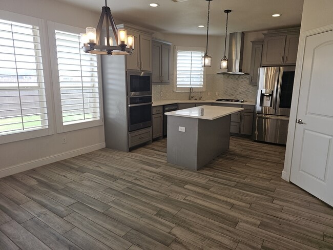 Building Photo - 1520 Overshine Ln