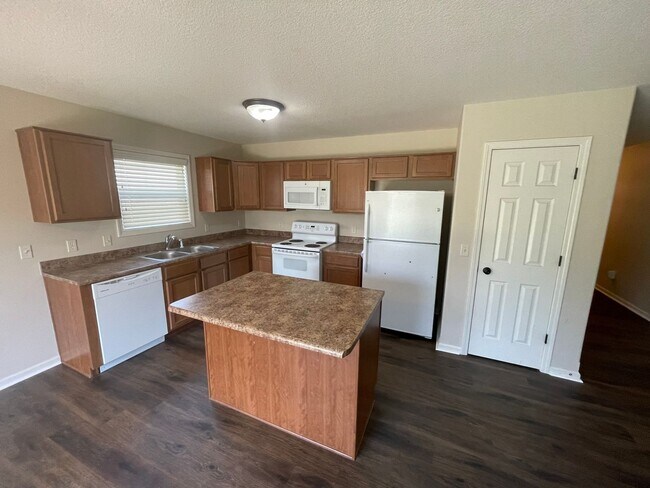 Foto del edificio - Home for rent by Capital Property Management