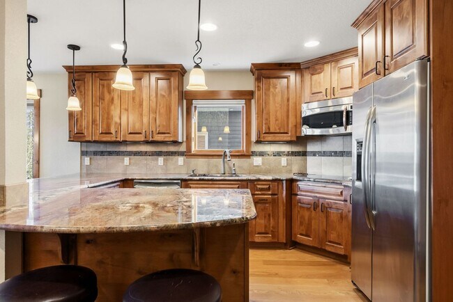 Foto del edificio - Breck 3-bedroom home with views! 12 month lease!