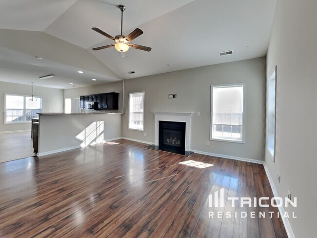 Building Photo - 115 Battery Way
