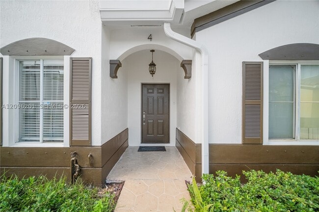 Foto del edificio - 8810 W Flagler St