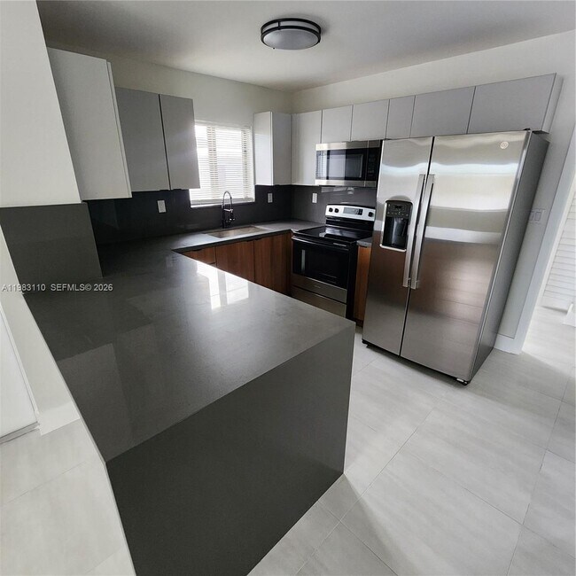 Foto del edificio - 1171 NW 66th St