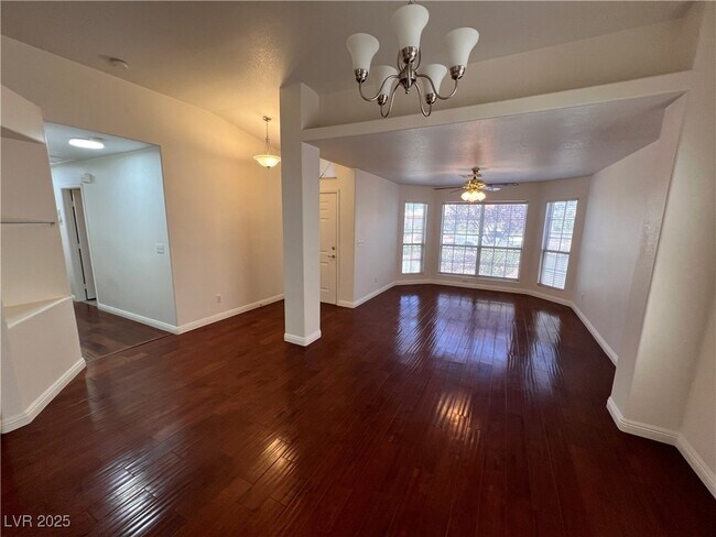 Foto del edificio - 5433 Honey Mesquite Ln