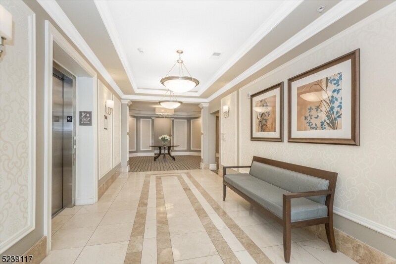 119 Four Seasons Dr, North Caldwell, NJ 07006 - Room for Rent in North ...