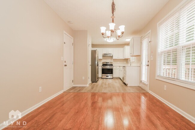 Foto del edificio - 279 Bainbridge Cir