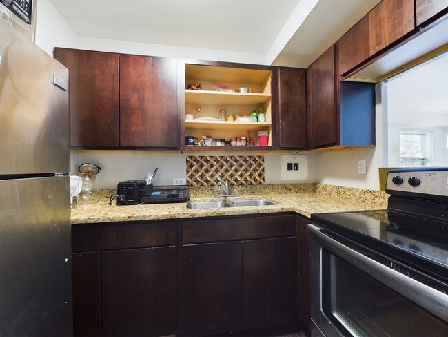 Foto del edificio - 2909 N Sheridan Rd