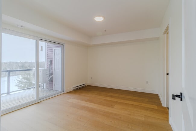 Building Photo - Apartment for Rent