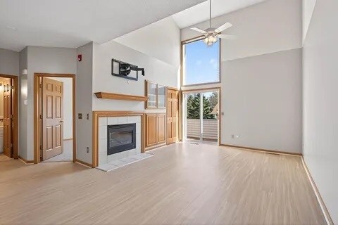 Foto del edificio - 10708 Tamarack St NW