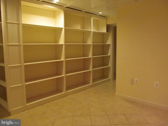 Foto del edificio - 4001 Franconia Rd