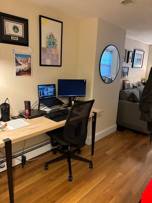 Foto del edificio - 230 Commonwealth Ave