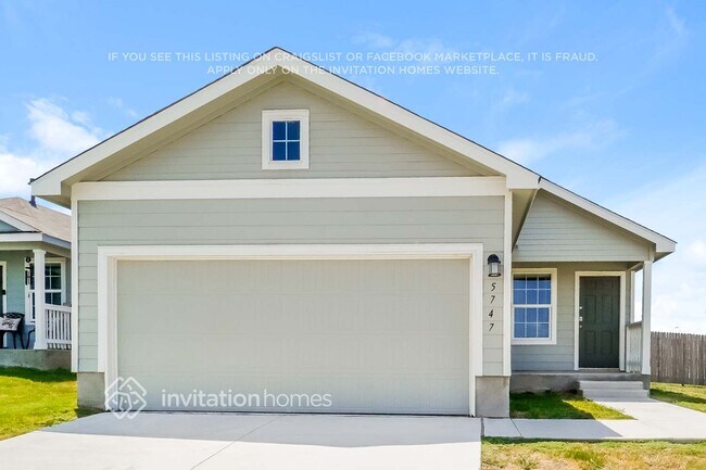 Building Photo - 5747 Leon Pl