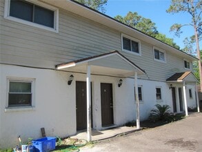 Building Photo - 6417 SW 9th Ave