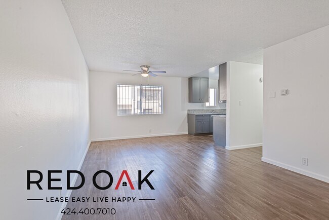 Foto del edificio - 7915 Vineland Ave