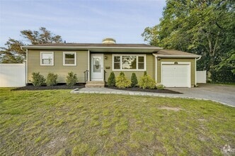 Building Photo - 22 S Haven Dr