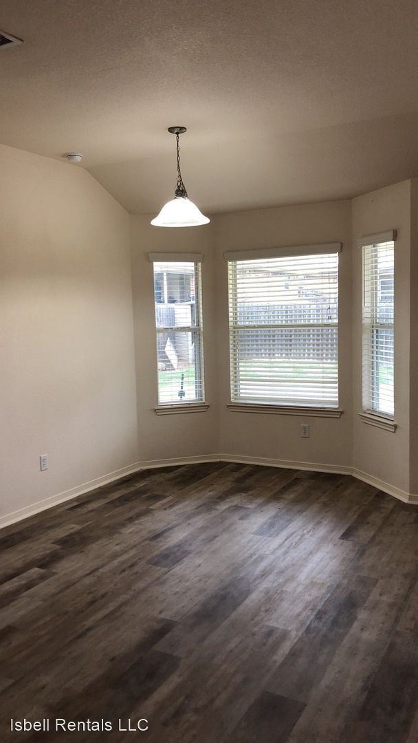 Foto del edificio - 4 br, 2 bath House - 2601 Coal Oil Drive