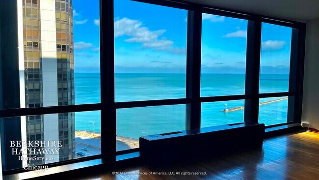 Building Photo - 900 N Lake Shore Drive