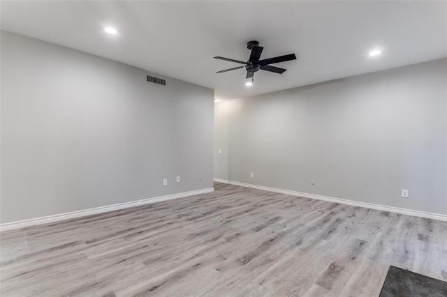 Building Photo - 5142 Amesbury Dr