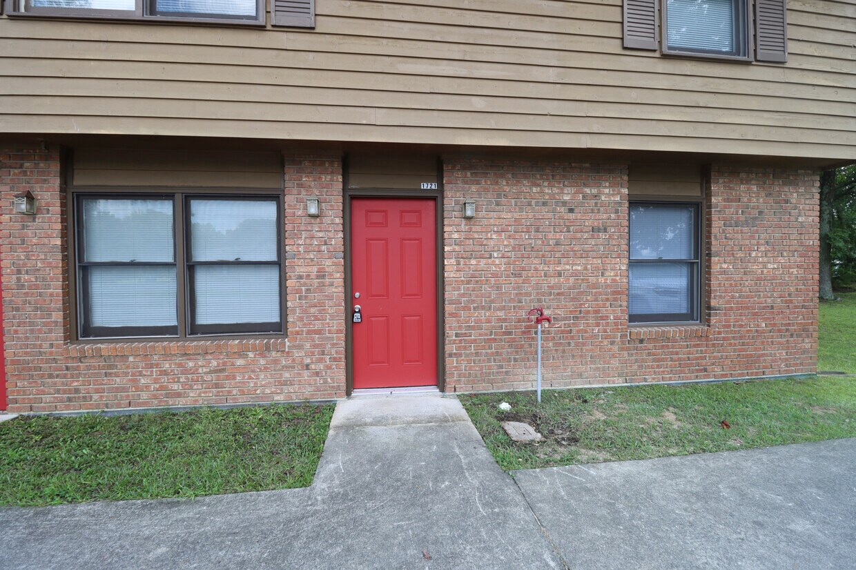 1721 Stahl St Unit 1721, Cayce, SC 29033 Apartments in Cayce, SC