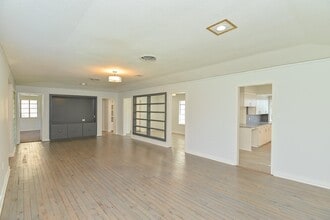 Building Photo - 3742 Charleston St