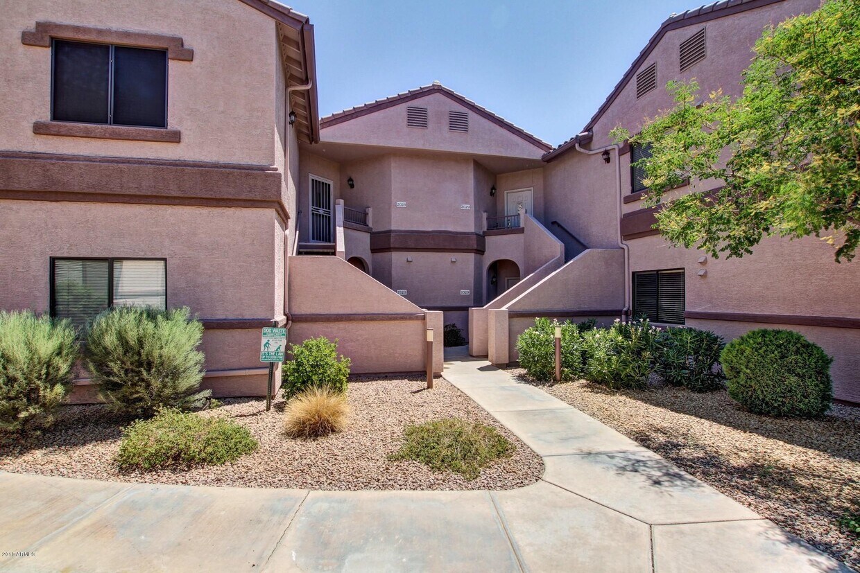 Primary Photo - 9455 E Raintree Dr