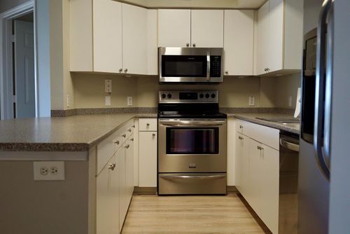 Building Photo - 2105 Lavers Cir