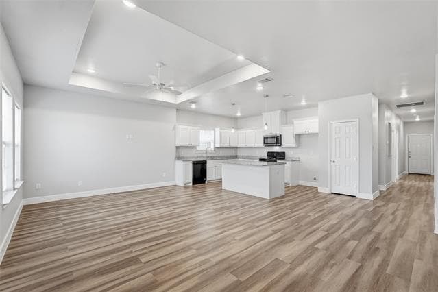 Building Photo - 4215 Oneal St