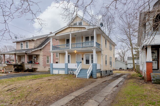 Foto del edificio - 2 br, 1 bath House - 14512 Westropp Avenue