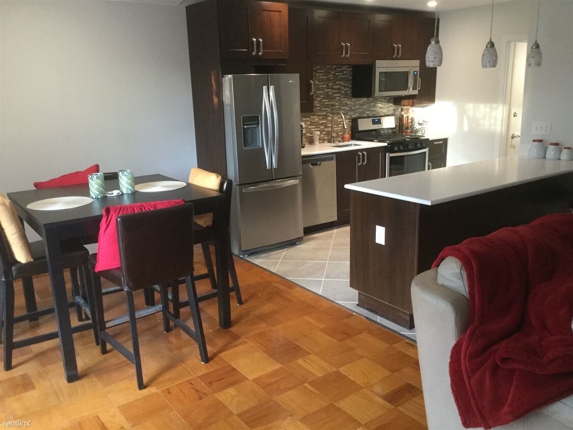 12 Cross Keys Rd, Baltimore, MD 21210 Condo for Rent in Baltimore, MD