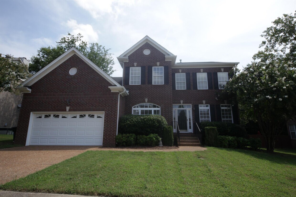 373 Logans Cir, Franklin, TN 37067 House for Rent in Franklin, TN