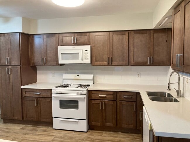 Photo - Single Family 3 bed 2 bath Home for Rent
