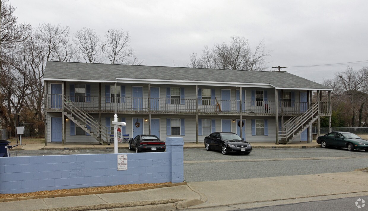 Building Photo - Buckroe Kove